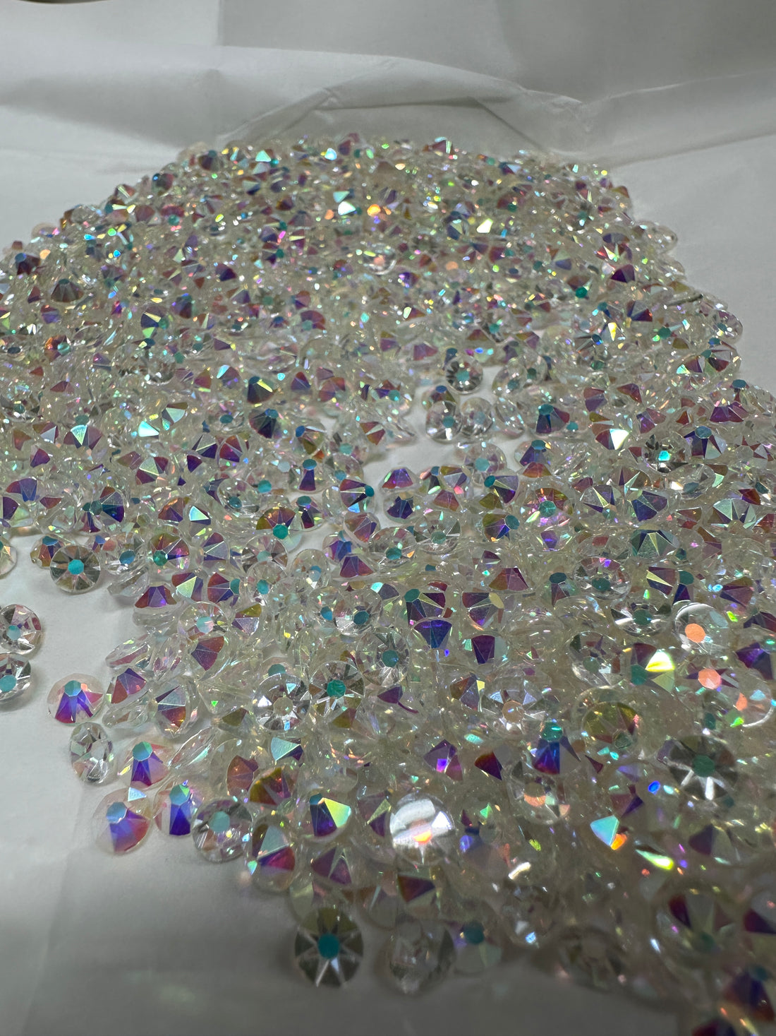 Crystal Transparent AB SS20 - 2088 Cut