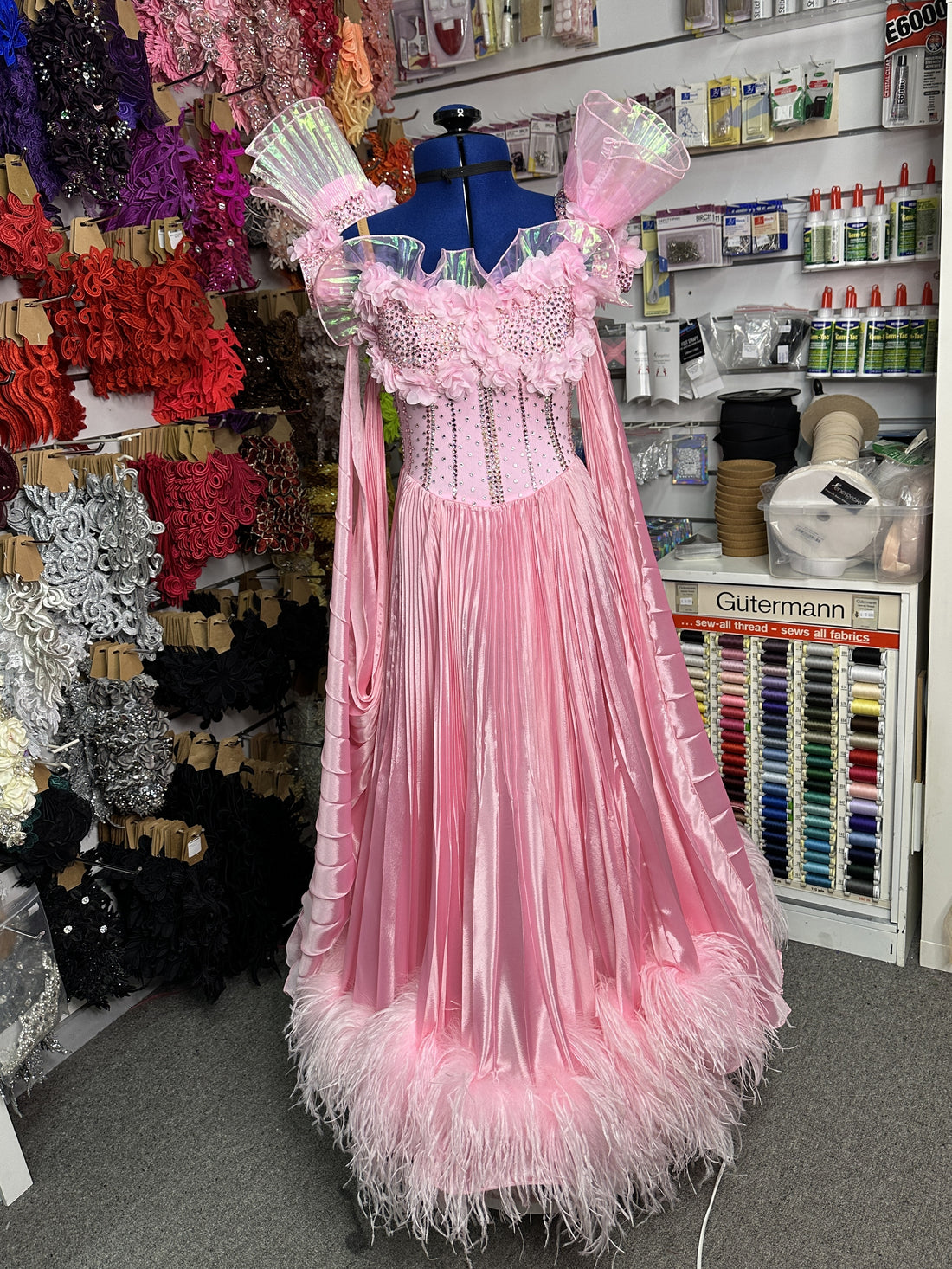 Brand New Baby Pink Ballroom Dress (Size 4-6)