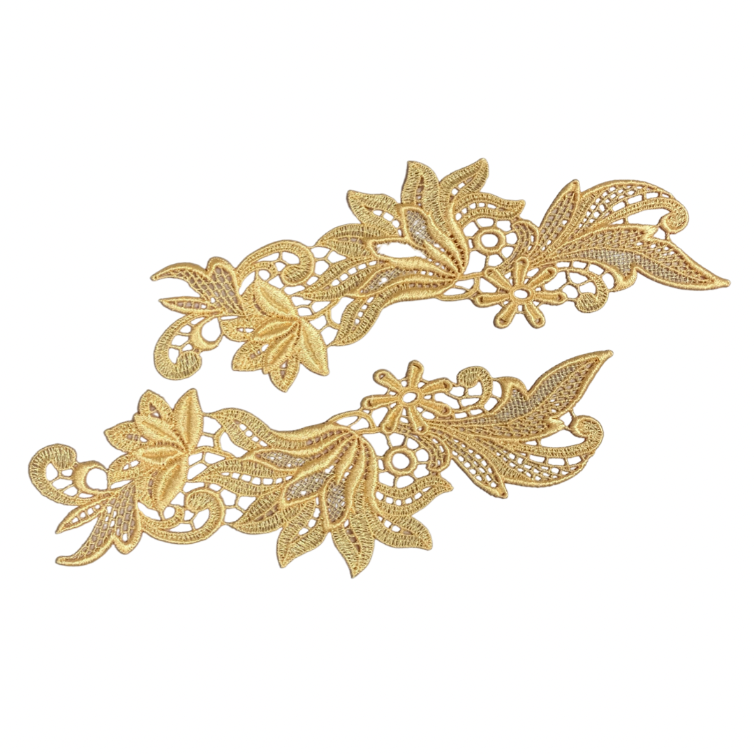 Chrisanne Clover Flower Twist Motif Pair Champagne