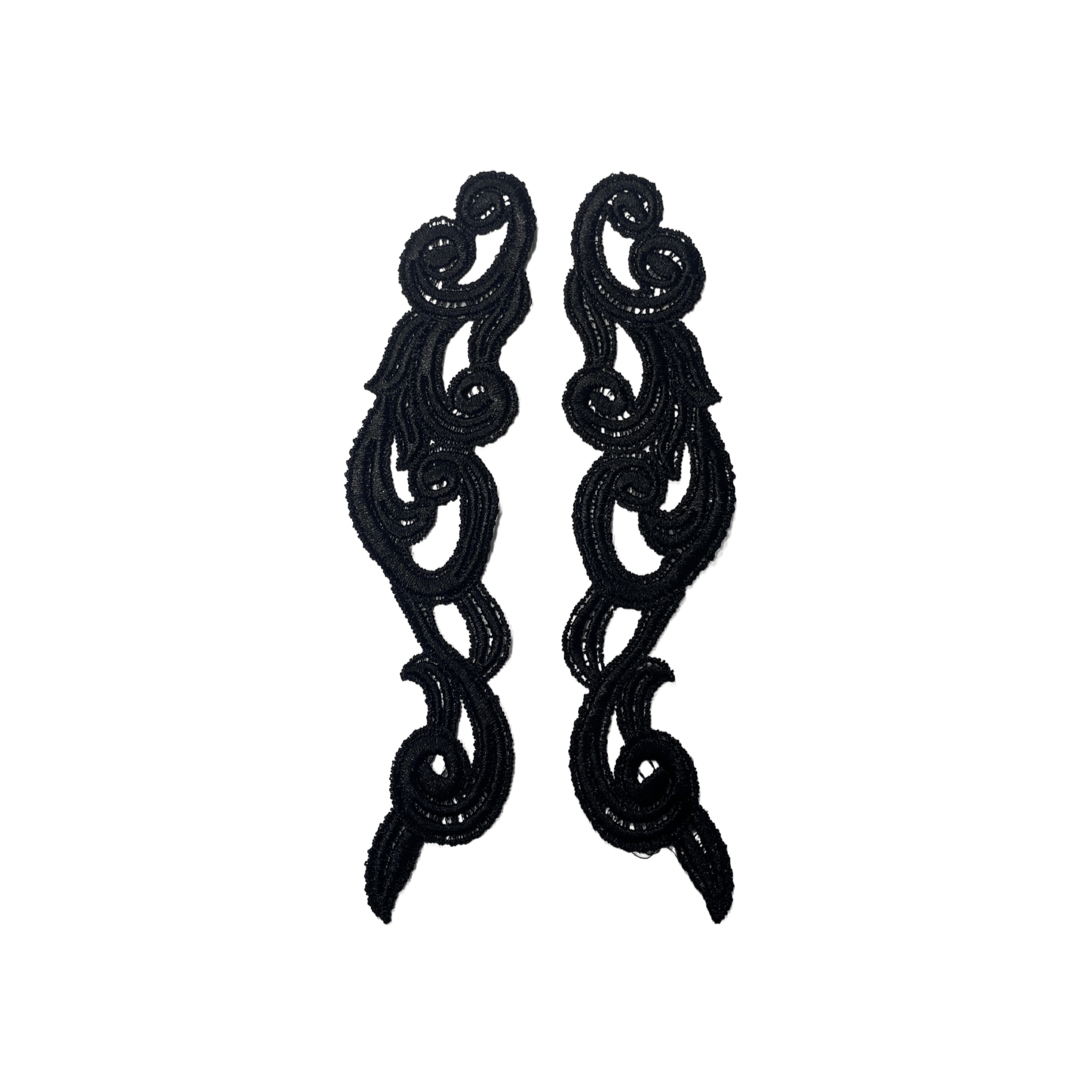 Black 16 Lace Pair