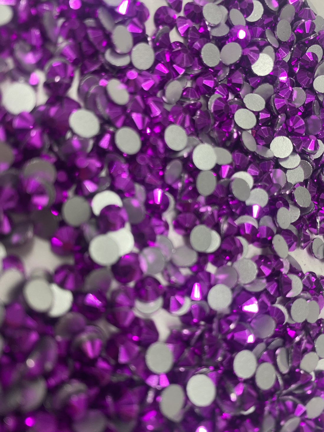 Fuchsia Hematite SS20
