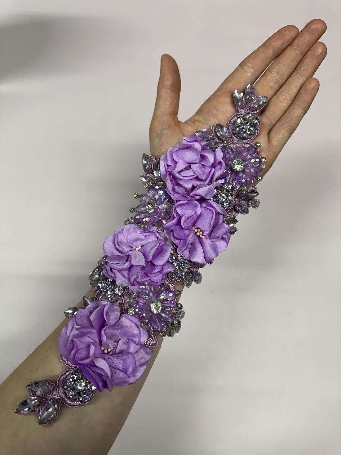 Penelope Lilac 3D Crystalled Lace Applique