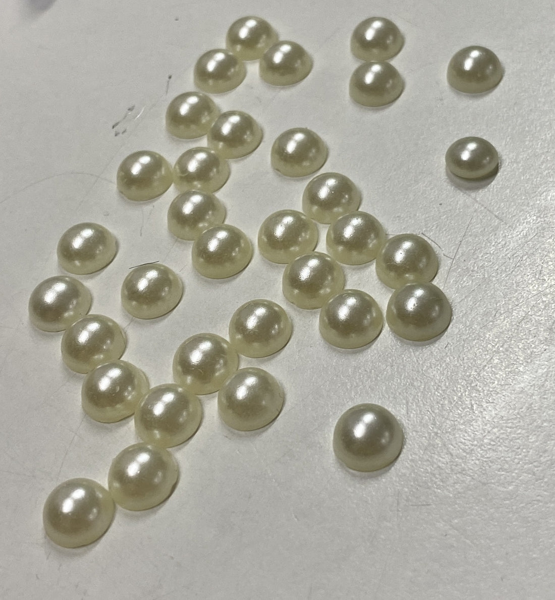Cream Flatback Pearl 8mm - 144 Pces