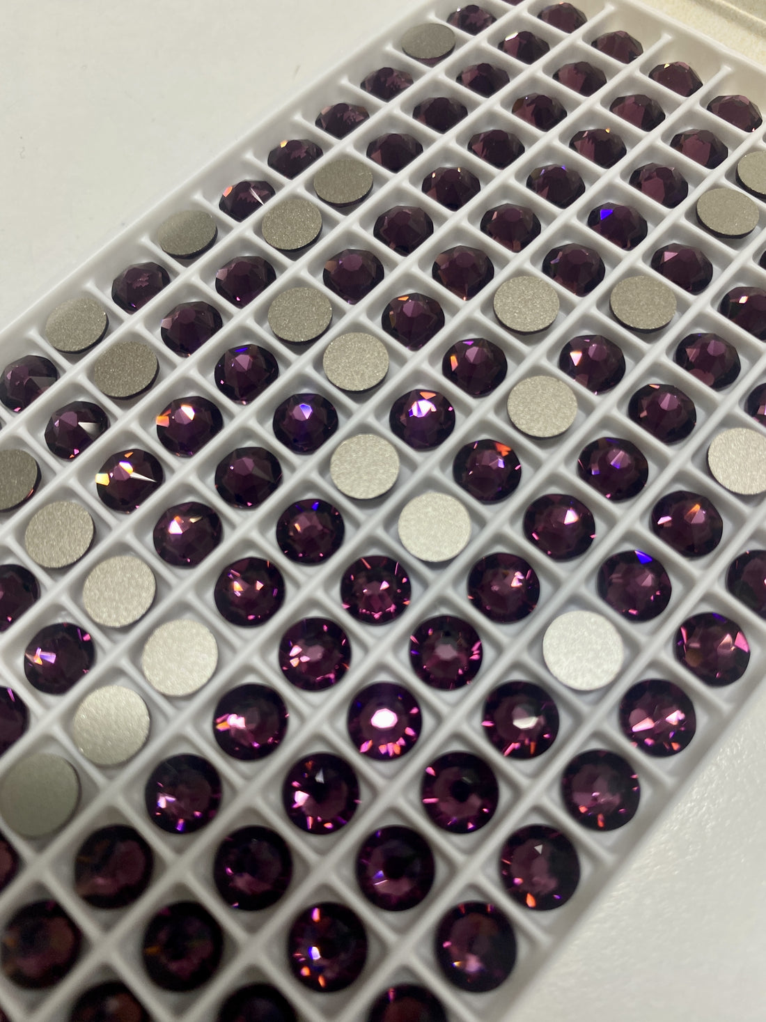 Swarovski Crystal Xirius Rose Amethyst SS30