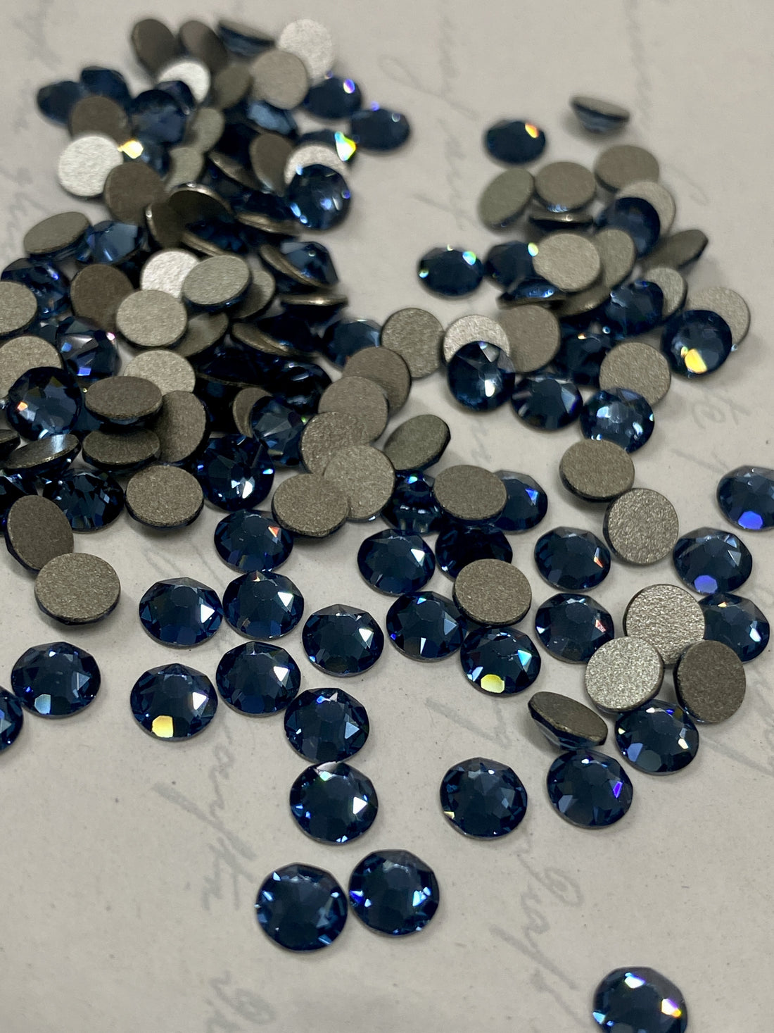 Swarovski Crystal Xirius Rose Demin Blue SS20