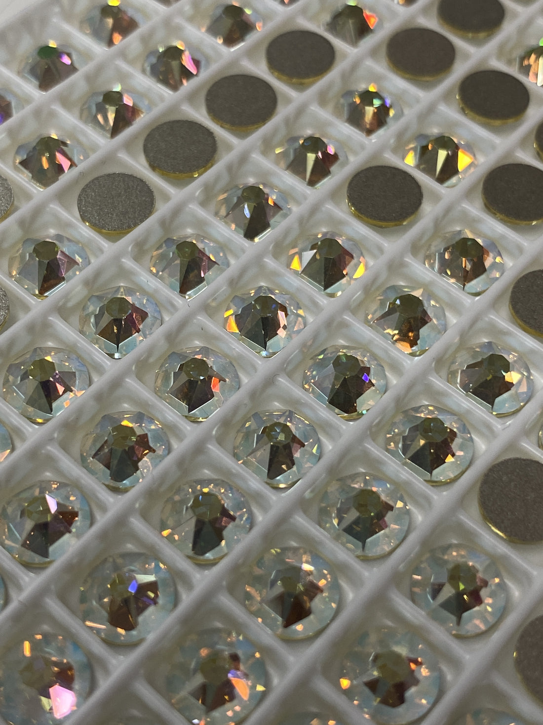 Swarovski Crystal Xirius Rose Jonquil AB SS30