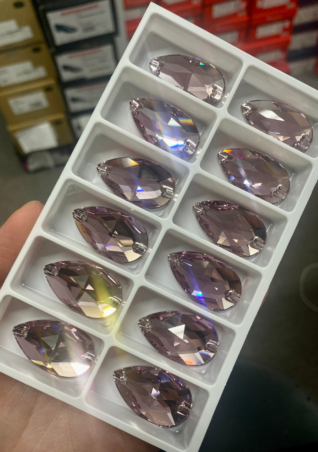 Swarovski Crystal Feature & Sew-on Crystals