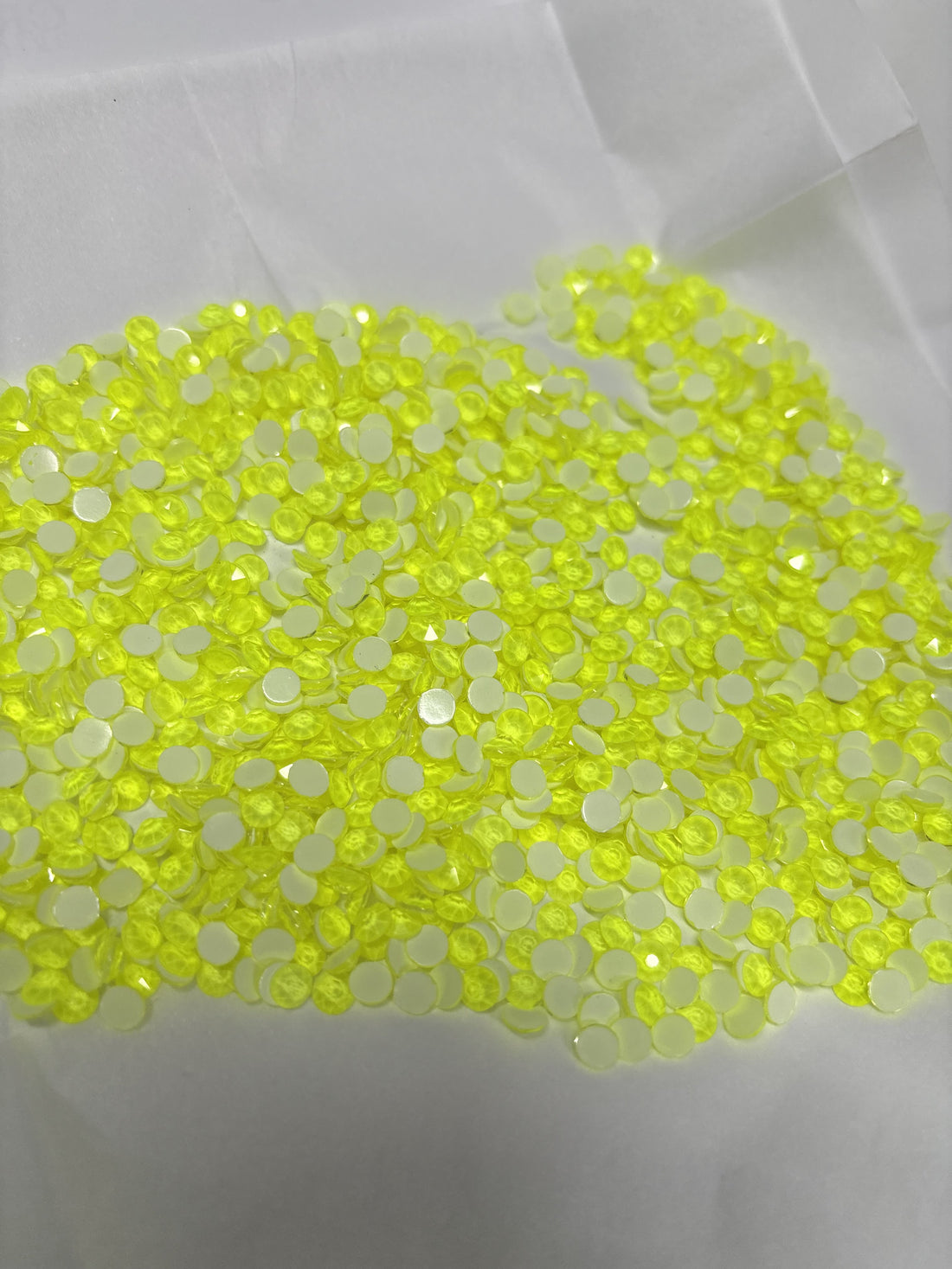 Neon Yellow SS16 - 2088 Cut