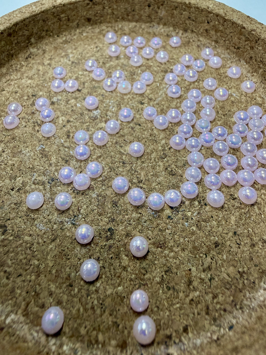 Iridescent Flatback Pearl 4mm 100 Pces - Baby Pink