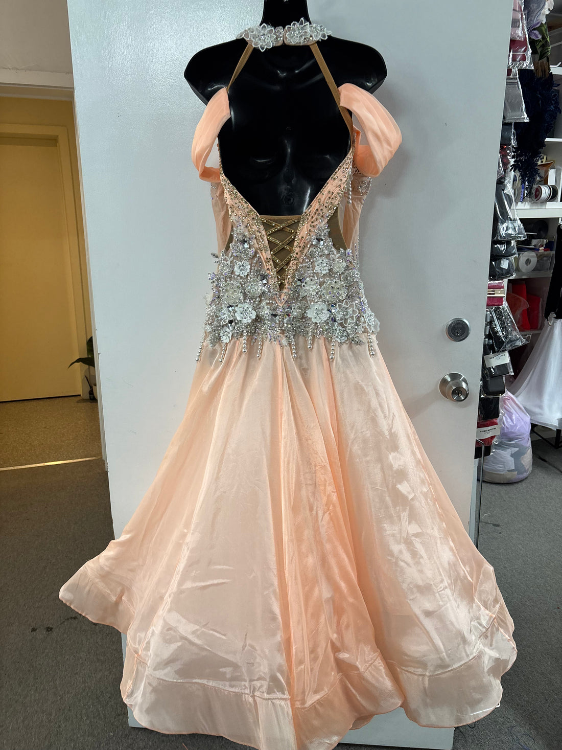 Pre Loved Coral & White Lace Ballroom Dress (Size 6-8)
