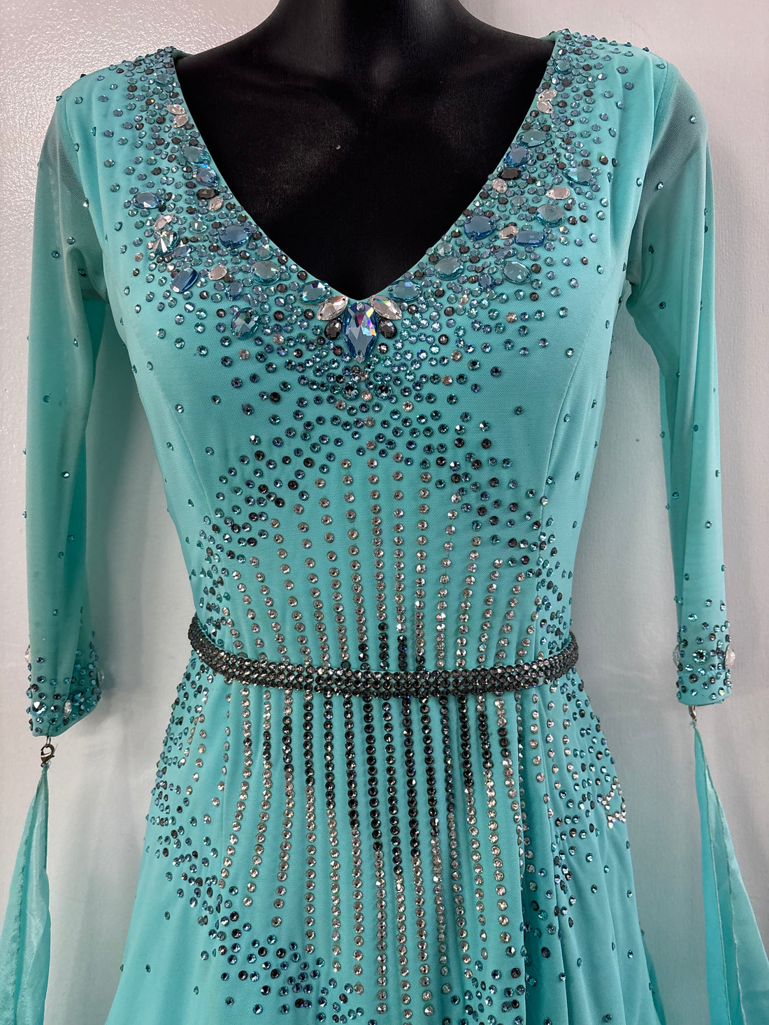 Pre Loved Pale Turquoise Ballroom Dress (Size 10-12)