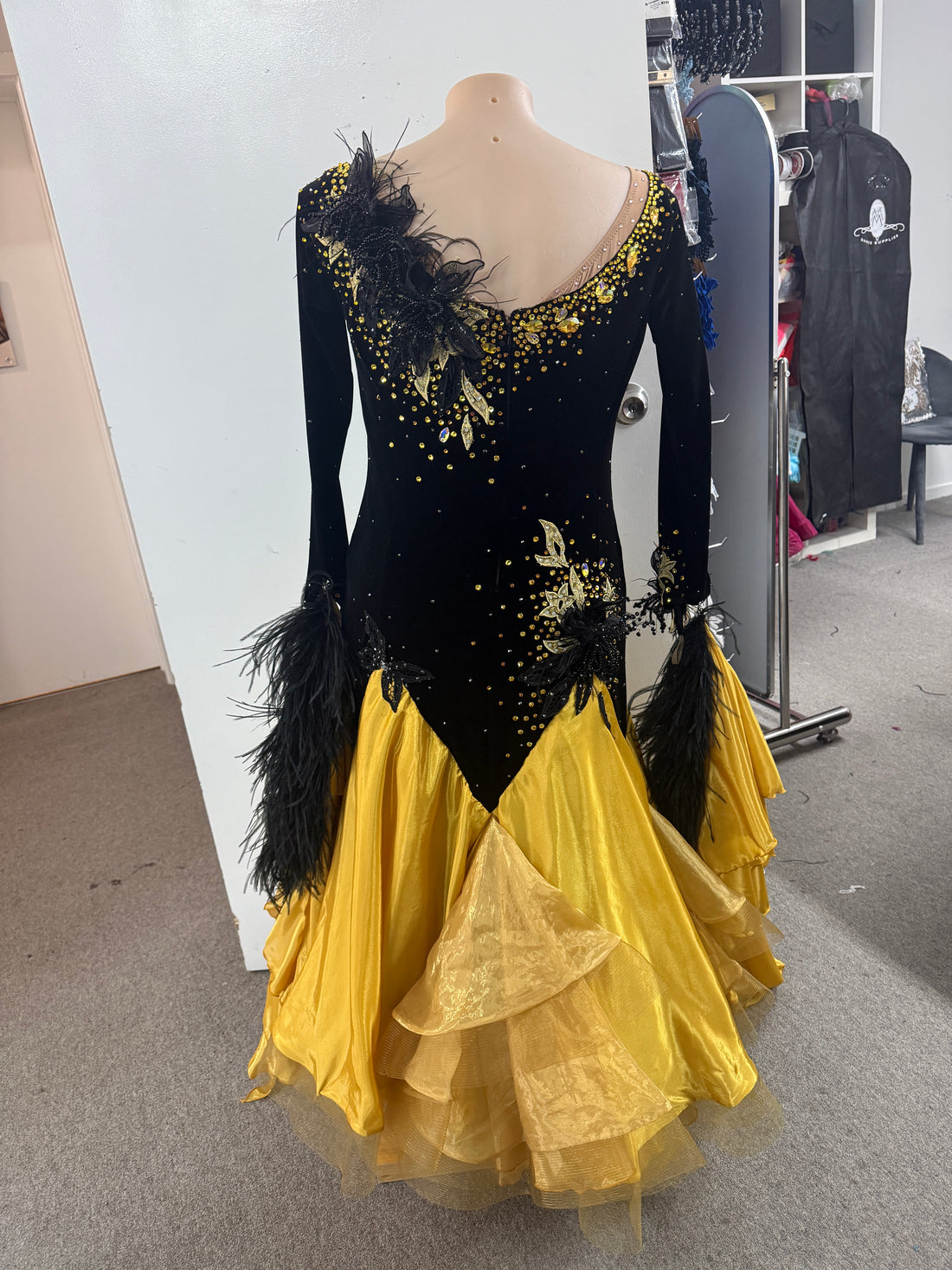 Black & Gold Ballroom Dress (Size 16-18)