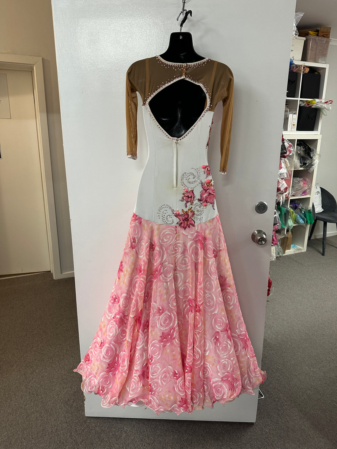 Pre Loved Pink Floral Ballroom Dress (size 6-10)