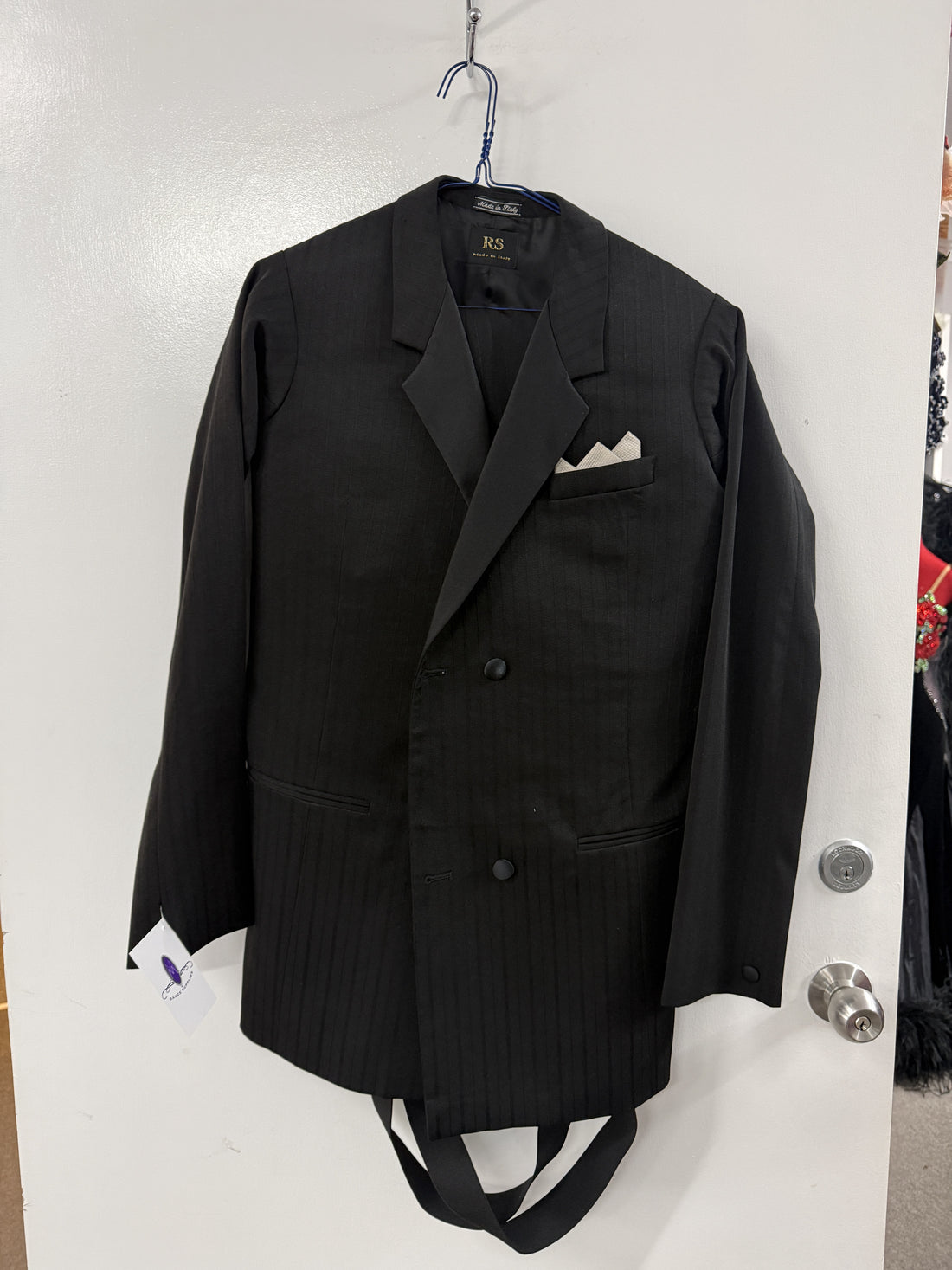Pre Loved RS Showsuit (Shoulder 37.5cm)