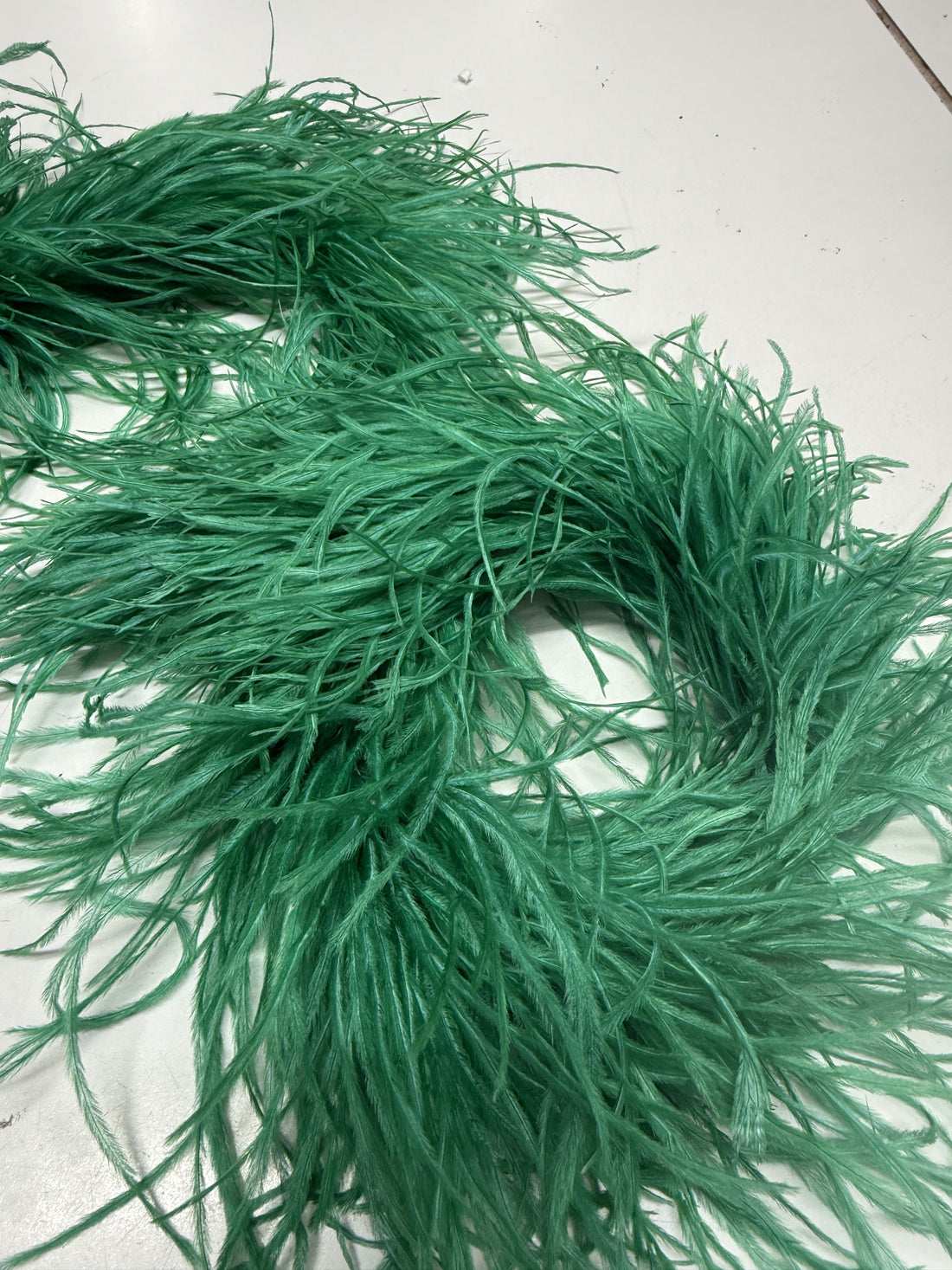 Emerald Ostrich Feather Boa 4 Ply - 75cm Piece