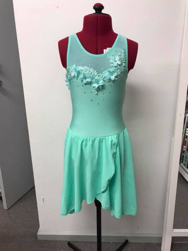 green dress with white lace Green Lyrical Dance Costume, Adult X-Small – avenueBLUEdesigns